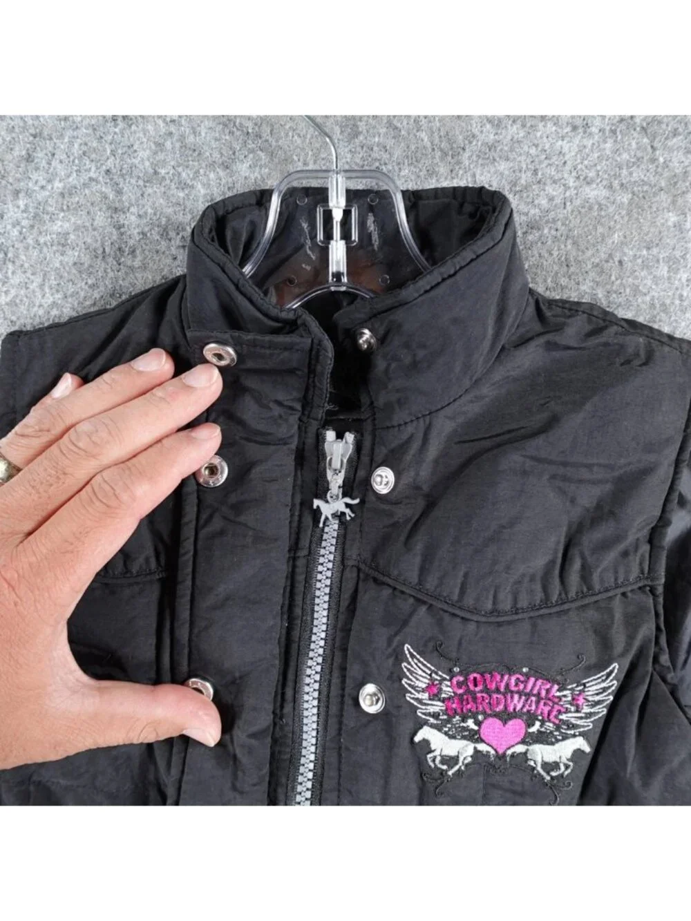 Cowgirl Hardware Puffer Vest Womens S Black Too Cute Embroidery Heart Rhinestone